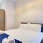 1 Bedroom Flat 6 Mins From Heathrow Airport Flat 18