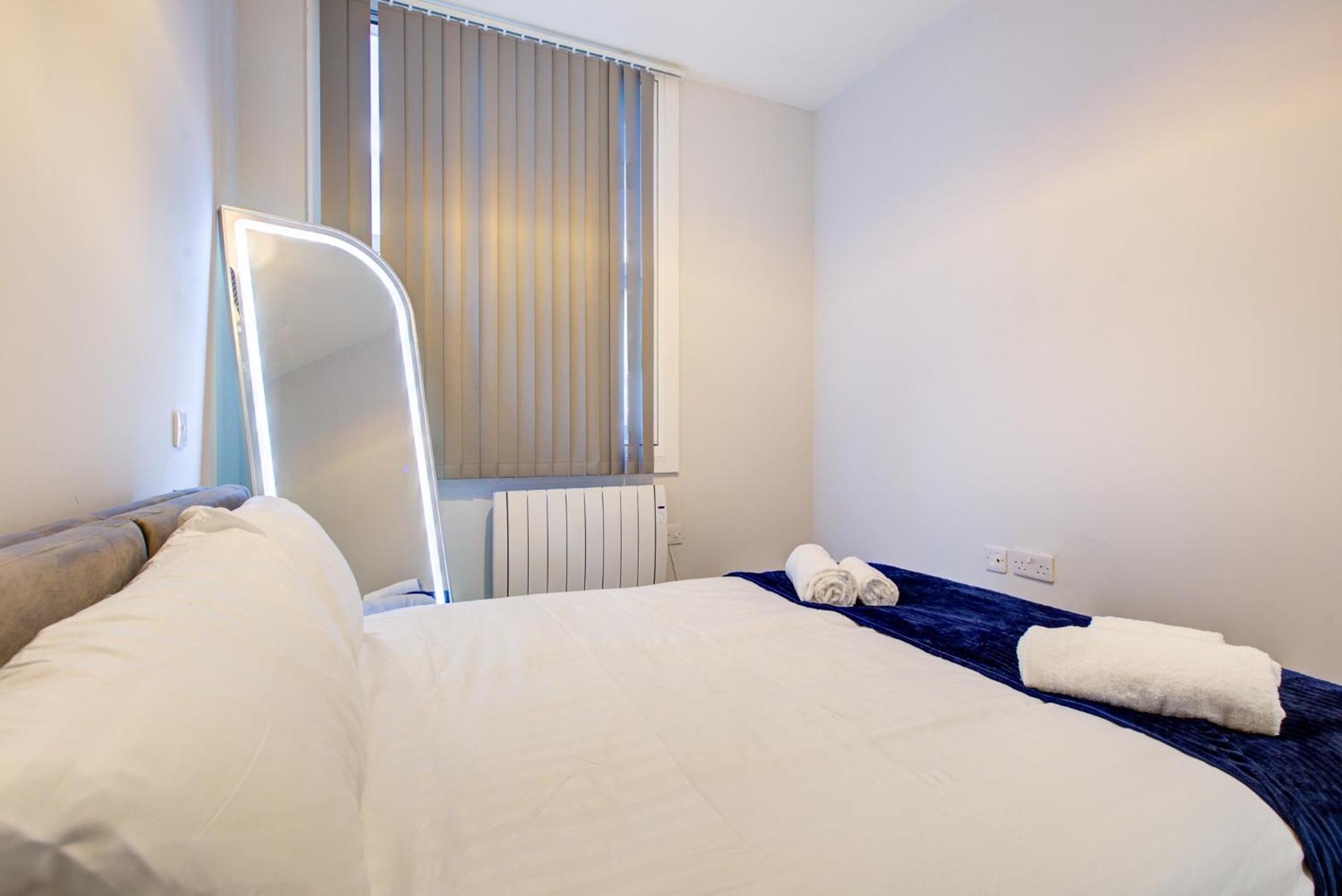 1 Bedroom Flat 6 Mins From Heathrow Airport Flat 18